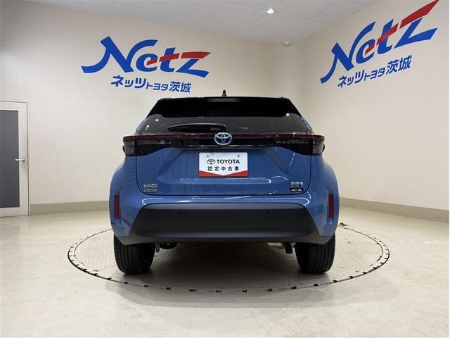 ヤリスクロス ハイブリッドＺ　スマートキ　ワンオ－ナ－　衝突軽減ブレーキ　Ｉストップ　リヤカメラ　点検記録簿　ＬＥＤヘッドライ　ＥＳＣ　クルーズＣ　パワーステアリング　アルミホイール　ＥＴＣ車載器　イモビ　キーフリー　ナビ＆ＴＶ（9枚目）