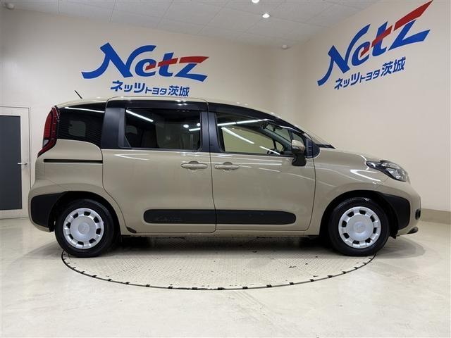 シエンタ ハイブリッドX ナビTV AC100V イモビライザー 地デジ エアコン ESC LEDランプ ミュージックプレイヤー接続可 ETC スマキー パワーステアリング 記録簿 ABS パワーウィンドウ メモリーナビ(6枚目)