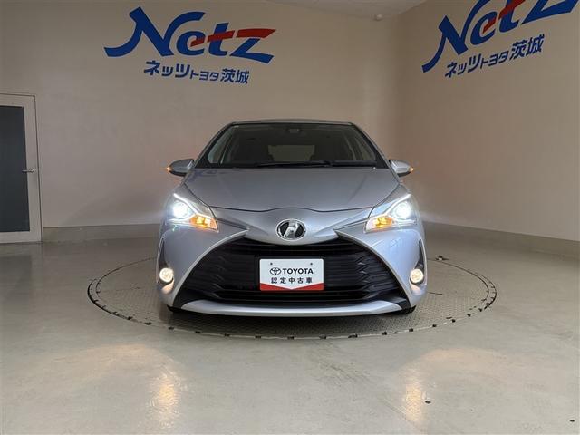 ヴィッツ F 運転席エアバック 衝突被害軽減ブレーキ 点検記録簿 キーフリー 助手席エアバック ワンセグTV パワーウインドウ ナビ&TV LEDヘッドライト スマートキー マニュアルエアコン ABS ETC(33枚目)