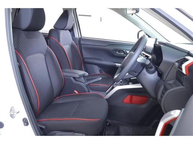 ライズ Ｚ　４ＷＤ　フルセグ　ミュージックプレイヤー接続可　バックカメラ　衝突被害軽減システム　ＥＴＣ　ドラレコ　ＬＥＤヘッドランプ　ウオークスルー　３列シート　フルエアロ　記録簿　アイドリングストップ（8枚目）