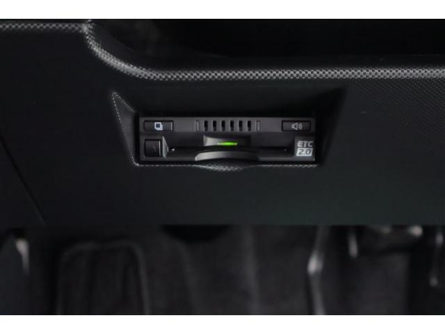 ライズ Ｚ　４ＷＤ　フルセグ　ミュージックプレイヤー接続可　バックカメラ　衝突被害軽減システム　ＥＴＣ　ドラレコ　ＬＥＤヘッドランプ　ウオークスルー　３列シート　フルエアロ　記録簿　アイドリングストップ（16枚目）