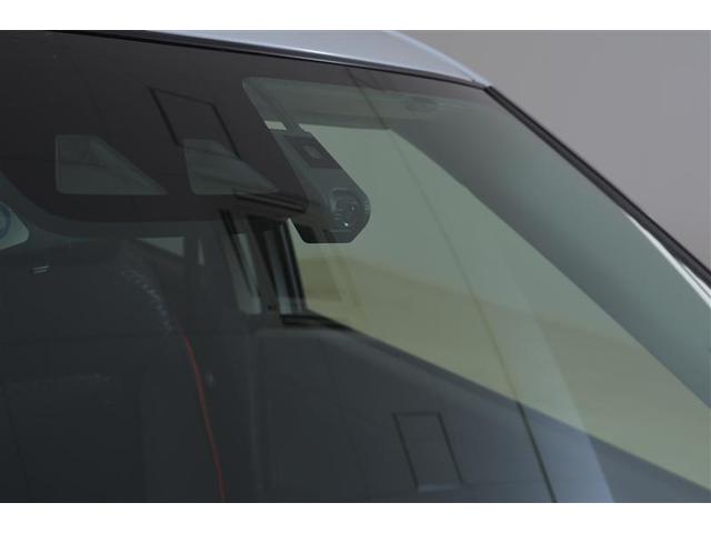 ライズ Ｚ　４ＷＤ　フルセグ　ミュージックプレイヤー接続可　バックカメラ　衝突被害軽減システム　ＥＴＣ　ドラレコ　ＬＥＤヘッドランプ　ウオークスルー　３列シート　フルエアロ　記録簿　アイドリングストップ（19枚目）