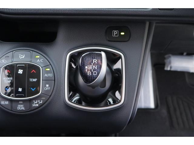 ノア ハイブリッドX ミュージックプレイヤー接続可 衝突被害軽減システム ドラレコ 電動スライドドア LEDヘッドランプ 乗車定員7人 3列シート 記録簿(6枚目)