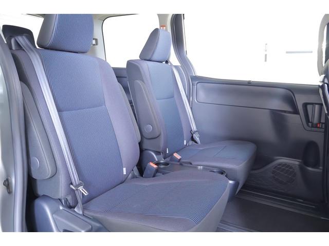 ノア ハイブリッドX ミュージックプレイヤー接続可 衝突被害軽減システム ドラレコ 電動スライドドア LEDヘッドランプ 乗車定員7人 3列シート 記録簿(9枚目)