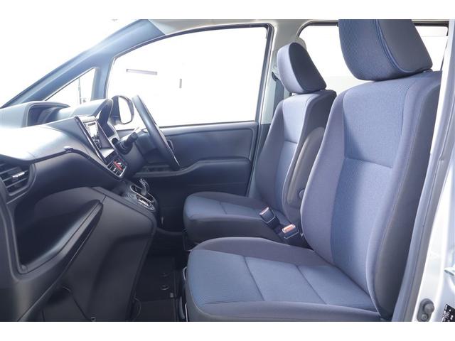 ノア ハイブリッドX ミュージックプレイヤー接続可 衝突被害軽減システム ドラレコ 電動スライドドア LEDヘッドランプ 乗車定員7人 3列シート 記録簿(18枚目)