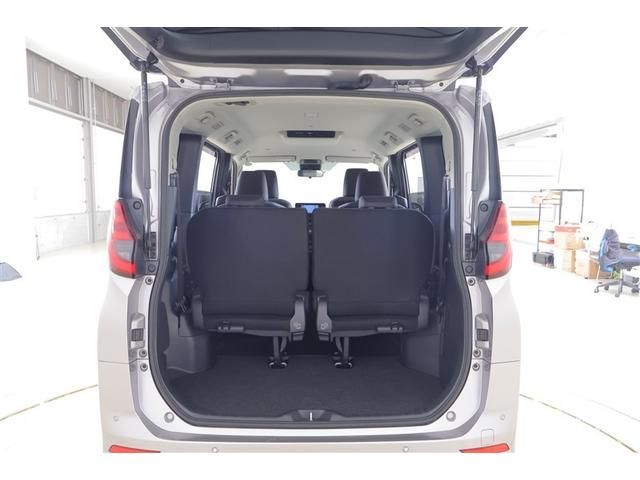 ノア Ｘ　４ＷＤ　ワンセグ　メモリーナビ　ミュージックプレイヤー接続可　衝突被害軽減システム　ＬＥＤヘッドランプ　乗車定員７人　３列シート　記録簿（11枚目）