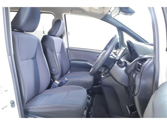 ノア ハイブリッドＸ　ワンセグ　メモリーナビ　ミュージックプレイヤー接続可　バックカメラ　衝突被害軽減システム　ＥＴＣ　電動スライドドア　ＬＥＤヘッドランプ　乗車定員７人　３列シート　記録簿（8枚目）