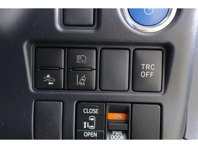 ノア ハイブリッドＸ　ワンセグ　メモリーナビ　ミュージックプレイヤー接続可　バックカメラ　衝突被害軽減システム　ＥＴＣ　電動スライドドア　ＬＥＤヘッドランプ　乗車定員７人　３列シート　記録簿（17枚目）