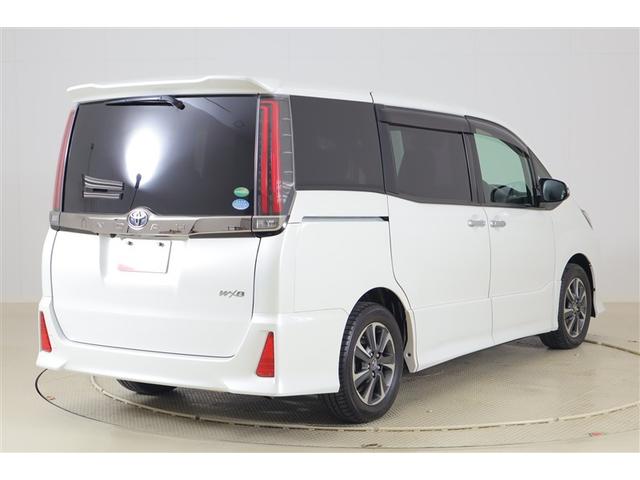 ノア Si ダブルバイビー フルセグ メモリーナビ DVD再生 ミュージックプレイヤー接続可 後席モニター バックカメラ 衝突被害軽減システム ETC ドラレコ 両側電動スライド LEDヘッドランプ 乗車定員7人 3列シート(3枚目)