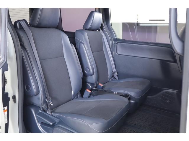 ノア Si ダブルバイビー フルセグ メモリーナビ DVD再生 ミュージックプレイヤー接続可 後席モニター バックカメラ 衝突被害軽減システム ETC ドラレコ 両側電動スライド LEDヘッドランプ 乗車定員7人 3列シート(9枚目)