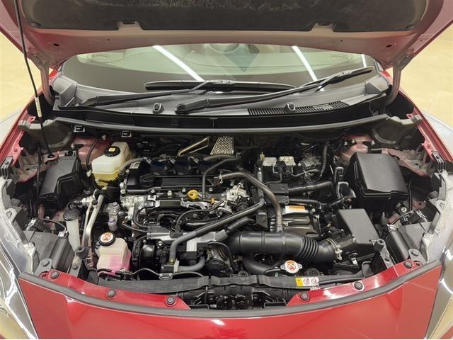 ヤリスクロス ハイブリッドＺ　４ＷＤ　衝突被害軽減ブレーキ　ペダル踏み間違い急発進抑制装置　電源コンセント　ディスプレイオーディオ　Ｂｌｕｅｔｏｏｔｈ　ＬＥＤ　全周囲カメラ　シートヒーター　クルーズコントロール　純正アルミ（32枚目）