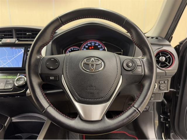 カローラフィールダー ハイブリッドG プラスレッド 衝突被害軽減ブレーキ ナビ フルセグ Bluetooth ETC LED ワンオーナー スマートキー オートエアコン 先進ライト 車線逸脱警報 デュアル・サイドエアバック CD/DVD再生(22枚目)