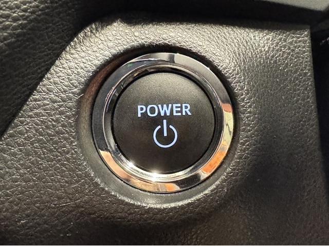 RAV4 ハイブリッドアドベンチャー オフロードパッケージII 4WD 衝突被害軽減ブレーキ ペダル踏み間違い急発進抑制装置 ナビ フルセグ Bluetooth ETC LED 電源コンセント シートヒーター・ベンチレーション 全周囲カメラ クルーズコントロール(15枚目)