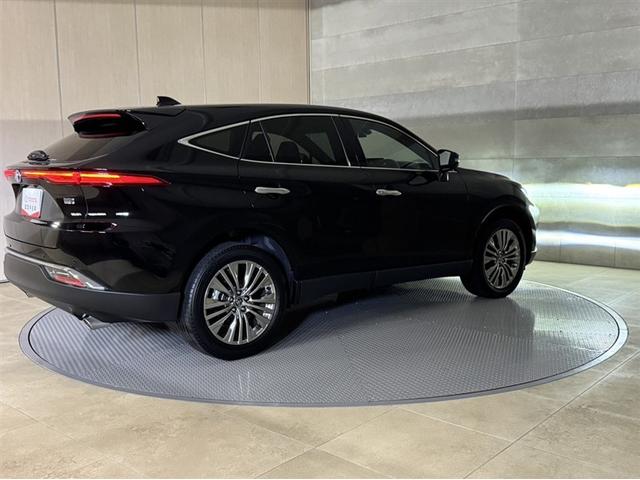 ハリアーハイブリッド Ｚ　衝突被害軽減ブレーキ　ペダル踏み間違い急発進抑制装置　ドライブレコーダー　ナビ　フルセグ　Ｂｌｕｅｔｏｏｔｈ　ＥＴＣ　ＬＥＤ　ハンズフリーバックドア　全周囲カメラ　ブラインドスポットモニター（18枚目）