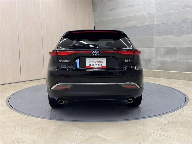 ハリアーハイブリッド Ｚ　衝突被害軽減ブレーキ　ペダル踏み間違い急発進抑制装置　ドライブレコーダー　ナビ　フルセグ　Ｂｌｕｅｔｏｏｔｈ　ＥＴＣ　ＬＥＤ　ハンズフリーバックドア　全周囲カメラ　ブラインドスポットモニター（30枚目）