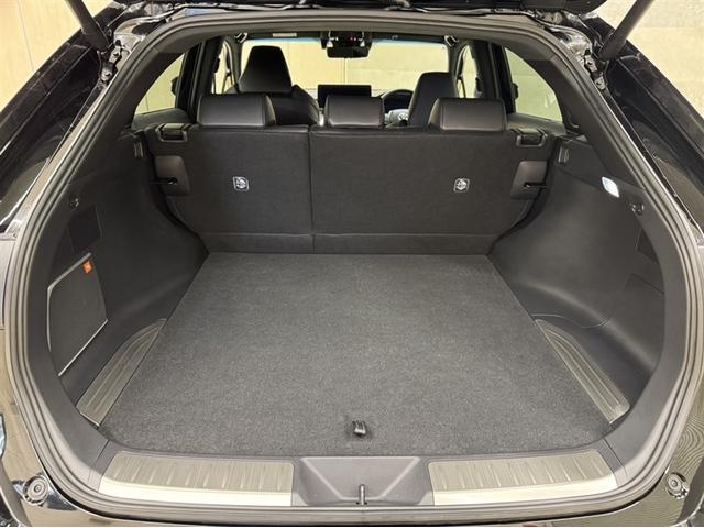 ハリアーハイブリッド Ｚ　衝突被害軽減ブレーキ　ペダル踏み間違い急発進抑制装置　ドライブレコーダー　ナビ　フルセグ　Ｂｌｕｅｔｏｏｔｈ　ＥＴＣ　ＬＥＤ　ハンズフリーバックドア　全周囲カメラ　ブラインドスポットモニター（32枚目）