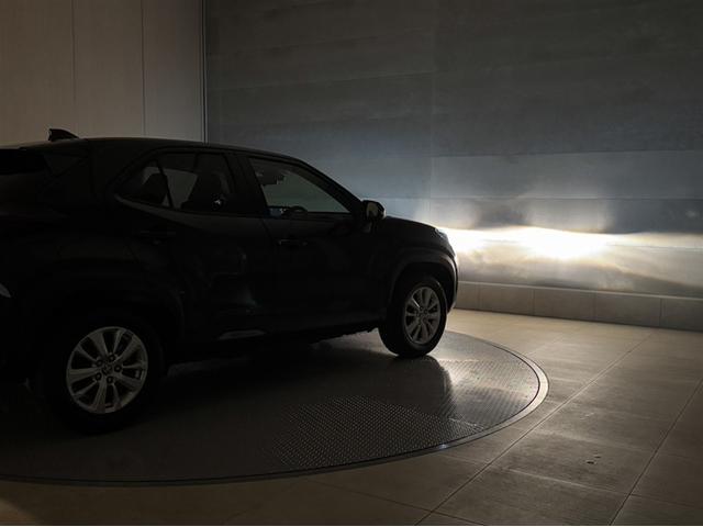 ヤリスクロス ハイブリッドG 全周囲モニター AC100V/1500W電源コンセント ハンズフリーバックドア ディスプレイオーディオ Bluetooth スマートキー イモビライザー クルーズコントロール 記録簿 サイドエアバック(14枚目)