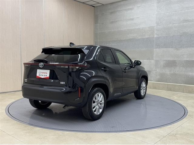 ヤリスクロス ハイブリッドG 全周囲モニター AC100V/1500W電源コンセント ハンズフリーバックドア ディスプレイオーディオ Bluetooth スマートキー イモビライザー クルーズコントロール 記録簿 サイドエアバック(17枚目)