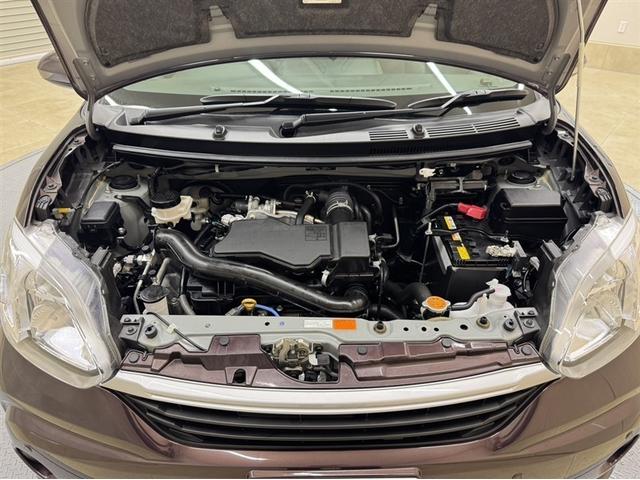 パッソ Ｘ　Ｌパッケージ　衝突被害軽減ブレーキ　ペダル踏み間違い急発進抑制装置　ナビ　フルセグ　Ｂｌｕｅｔｏｏｔｈ　ベンチシート　先進ライト　車線逸脱警報　アイドリングストップ　ＬＥＤ　スマートキー　オートエアコン（28枚目）