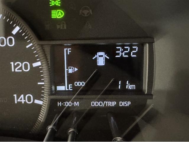 ハイゼットトラック スタンダード　農用スペシャル　届出済未使用車　５ＭＴ　４ＷＤ　衝突被害軽減ブレーキ　ペダル踏み間違い急発進抑制装置　車線逸脱警報装置　オートハイビーム　横滑り防止装置　ＡＢＳ　デュアルエアバッグ　アイドリングストップ（12枚目）