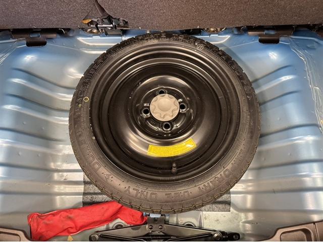 パッソ Ｘ　Ｌパッケージ　ワンオーナー　ナビ　ワンセグ　Ｂｌｕｅｔｏｏｔｈ　バックモニター　アイドリングストップ　ベンチシート　スマートキー　マニュアルエアコン　デュアルエアバック　ＣＤ再生　横滑り防止装置　盗難防止装置（15枚目）