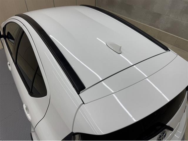 アクア クロスオーバー 衝突被害軽減ブレーキ ナビ フルセグ Bluetooth バックモニター ETC 先進ライト 車線逸脱警報 スマートキー オートエアコン 純正アルミ デュアルエアバック CD/DVD再生 横滑防止装置(25枚目)