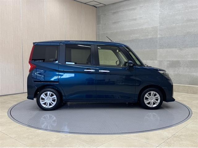 全車１年間の走行距離無制限のロングラン保証付きです。また、さらに安心をお求めの方には１年〜２年の保証延長ができる「ロングランα保証」（有償）もお選びいただけます。