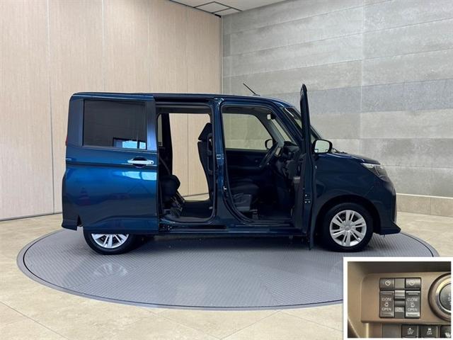 左右ウエルカム機能付き電動スライドドア。降車時に設定しておけば近づくだけでドアが自動でオープン！とても便利な機能です☆☆