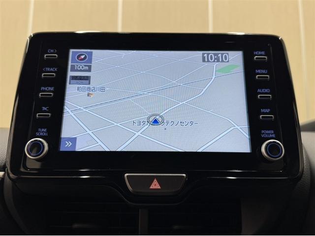 ヤリス ハイブリッドＺ　シートヒーター　全周囲モニター　ＥＴＣ２．０　ディスプレイオーディオ　ナビ　Ｂｌｕｅｔｏｏｔｈ　衝突被害軽減ブレーキ　ペダル踏み間違い急発進抑制装置　車線逸脱警報装置　オートハイビーム　ワンオーナー（13枚目）