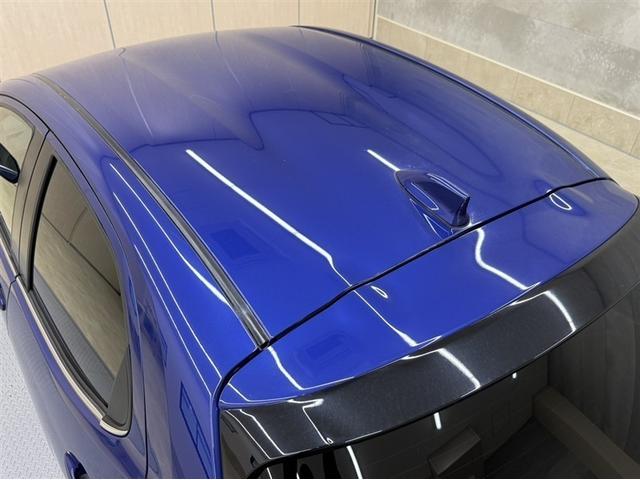 ヤリス ハイブリッドＺ　シートヒーター　全周囲モニター　ＥＴＣ２．０　ディスプレイオーディオ　ナビ　Ｂｌｕｅｔｏｏｔｈ　衝突被害軽減ブレーキ　ペダル踏み間違い急発進抑制装置　車線逸脱警報装置　オートハイビーム　ワンオーナー（27枚目）