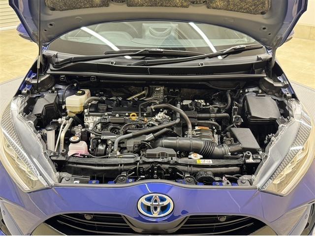 ヤリス ハイブリッドＺ　シートヒーター　全周囲モニター　ＥＴＣ２．０　ディスプレイオーディオ　ナビ　Ｂｌｕｅｔｏｏｔｈ　衝突被害軽減ブレーキ　ペダル踏み間違い急発進抑制装置　車線逸脱警報装置　オートハイビーム　ワンオーナー（34枚目）