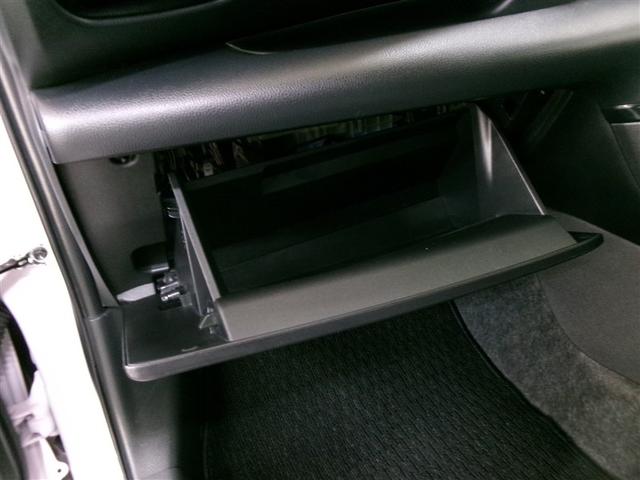 ヤリス ハイブリッドＧ　フルセグ　メモリーナビ　ミュージックプレイヤー接続可　バックカメラ　衝突被害軽減システム　ＥＴＣ　ドラレコ　記録簿　アイドリングストップ（24枚目）