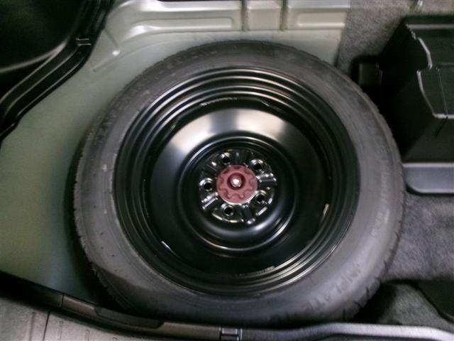 ノア ハイブリッドSi ダブルバイビー フルセグ メモリーナビ DVD再生 ミュージックプレイヤー接続可 衝突被害軽減システム ETC 両側電動スライド LEDヘッドランプ 乗車定員7人 3列シート 記録簿 アイドリングストップ(31枚目)