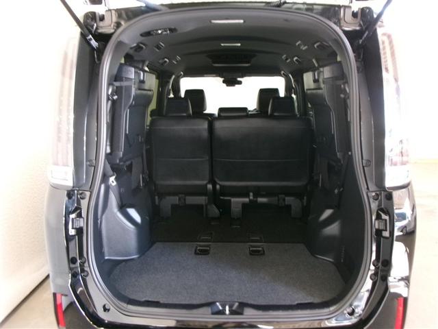 エスクァイア Gi フルセグ メモリーナビ DVD再生 ミュージックプレイヤー接続可 後席モニター バックカメラ 衝突被害軽減システム ETC 両側電動スライド LEDヘッドランプ 乗車定員8人 3列シート 記録簿(28枚目)