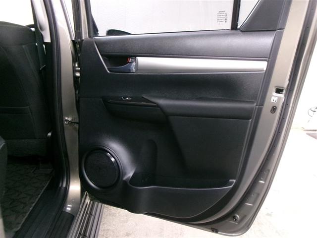 ハイラックス Ｚ　４ＷＤ　メモリーナビ　ミュージックプレイヤー接続可　バックカメラ　衝突被害軽減システム　ＥＴＣ　ドラレコ　ＬＥＤヘッドランプ　記録簿　アイドリングストップ　ディーゼル（12枚目）