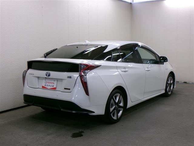 プリウス Ａツーリングセレクション　フルセグ　メモリーナビ　ＤＶＤ再生　ミュージックプレイヤー接続可　バックカメラ　衝突被害軽減システム　ＥＴＣ　ＬＥＤヘッドランプ　記録簿　アイドリングストップ（3枚目）