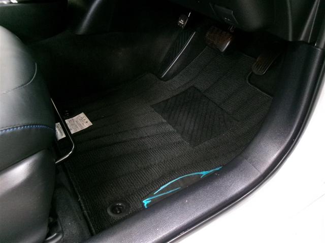 プリウス Ａツーリングセレクション　フルセグ　メモリーナビ　ＤＶＤ再生　ミュージックプレイヤー接続可　バックカメラ　衝突被害軽減システム　ＥＴＣ　ＬＥＤヘッドランプ　記録簿　アイドリングストップ（6枚目）