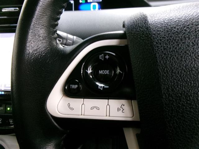 プリウス Ａツーリングセレクション　フルセグ　メモリーナビ　ＤＶＤ再生　ミュージックプレイヤー接続可　バックカメラ　衝突被害軽減システム　ＥＴＣ　ＬＥＤヘッドランプ　記録簿　アイドリングストップ（20枚目）