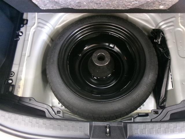 アクア Ｓ　フルセグ　メモリーナビ　ＤＶＤ再生　ミュージックプレイヤー接続可　バックカメラ　ＥＴＣ　記録簿　アイドリングストップ（32枚目）