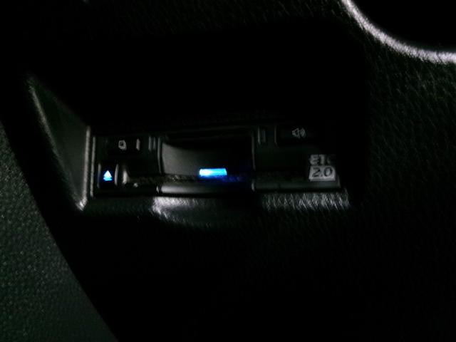 ノア S-G フルセグ メモリーナビ DVD再生 ミュージックプレイヤー接続可 バックカメラ 衝突被害軽減システム ETC 両側電動スライド LEDヘッドランプ 乗車定員7人 3列シート 記録簿(17枚目)