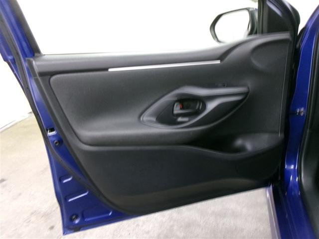 ヤリス Ｘ　メモリーナビ　ミュージックプレイヤー接続可　バックカメラ　衝突被害軽減システム　ＥＴＣ　ドラレコ　ワンオーナー　記録簿（9枚目）