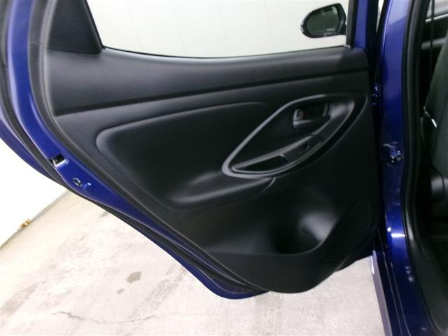 ヤリス Ｘ　メモリーナビ　ミュージックプレイヤー接続可　バックカメラ　衝突被害軽減システム　ＥＴＣ　ドラレコ　ワンオーナー　記録簿（13枚目）