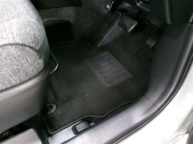 シエンタ ハイブリッドＺ　フルセグ　メモリーナビ　ミュージックプレイヤー接続可　バックカメラ　衝突被害軽減システム　ＥＴＣ　ドラレコ　両側電動スライド　ＬＥＤヘッドランプ　ウオークスルー　乗車定員７人　３列シート（6枚目）