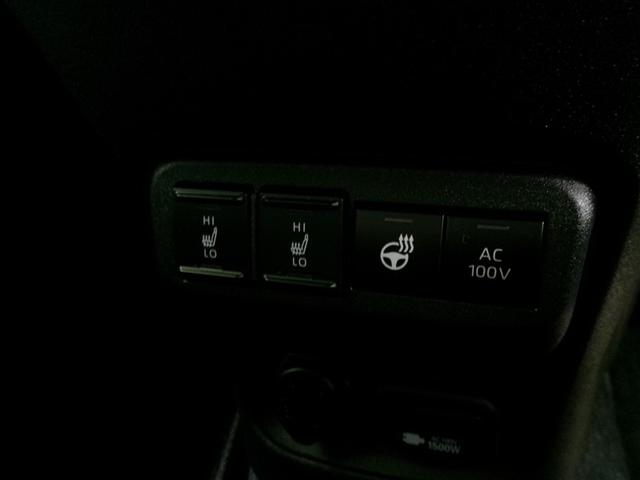 シエンタ ハイブリッドＺ　フルセグ　メモリーナビ　ミュージックプレイヤー接続可　バックカメラ　衝突被害軽減システム　ＥＴＣ　ドラレコ　両側電動スライド　ＬＥＤヘッドランプ　ウオークスルー　乗車定員７人　３列シート（18枚目）