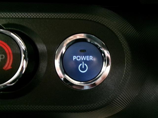 ライズ Ｚ　フルセグ　メモリーナビ　ＤＶＤ再生　ミュージックプレイヤー接続可　バックカメラ　衝突被害軽減システム　ＥＴＣ　ドラレコ　ＬＥＤヘッドランプ　ワンオーナー　記録簿　アイドリングストップ（19枚目）