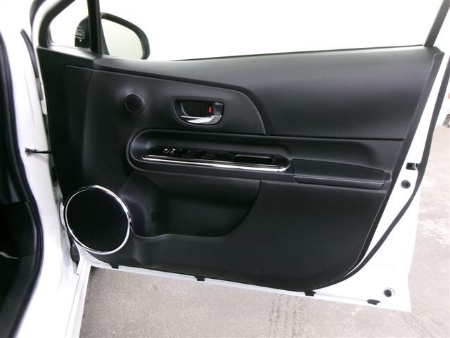 アクア Ｇ　Ｇ’ｓ　フルセグ　メモリーナビ　ＤＶＤ再生　ミュージックプレイヤー接続可　バックカメラ　衝突被害軽減システム　ＥＴＣ　ドラレコ　ＬＥＤヘッドランプ　記録簿　アイドリングストップ（9枚目）