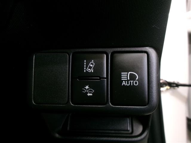 アクア Ｇ　Ｇ’ｓ　フルセグ　メモリーナビ　ＤＶＤ再生　ミュージックプレイヤー接続可　バックカメラ　衝突被害軽減システム　ＥＴＣ　ドラレコ　ＬＥＤヘッドランプ　記録簿　アイドリングストップ（24枚目）