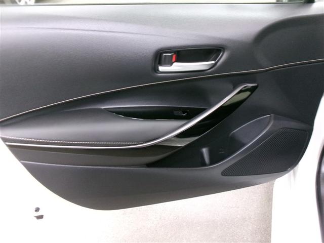 カローラ ハイブリッド　ダブルバイビー　メモリーナビ　ミュージックプレイヤー接続可　バックカメラ　衝突被害軽減システム　ＥＴＣ　ドラレコ　ＬＥＤヘッドランプ　記録簿　アイドリングストップ（9枚目）