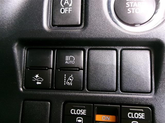 ヴォクシー ＺＳ　煌ＩＩＩ　フルセグ　メモリーナビ　ＤＶＤ再生　ミュージックプレイヤー接続可　バックカメラ　衝突被害軽減システム　ＥＴＣ　ドラレコ　両側電動スライド　ＬＥＤヘッドランプ　ウオークスルー　乗車定員７人　３列シート（18枚目）