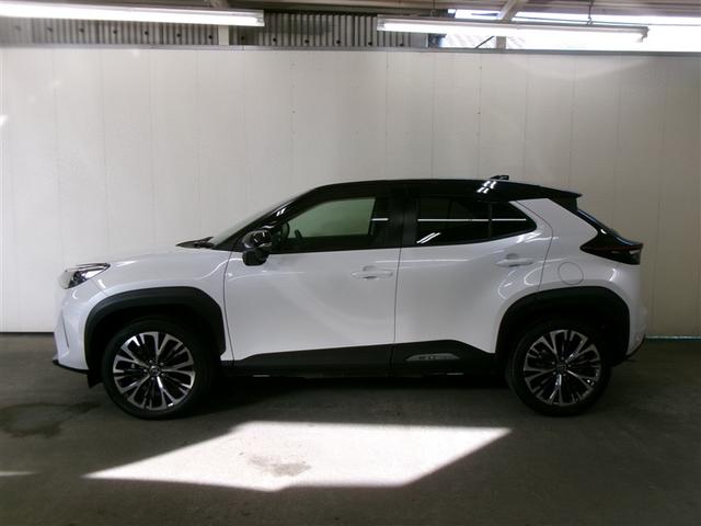 ヤリスクロス ハイブリッドＺ　メモリーナビ　ＤＶＤ再生　ミュージックプレイヤー接続可　バックカメラ　衝突被害軽減システム　ＥＴＣ　ドラレコ　ＬＥＤヘッドランプ　ワンオーナー　記録簿　アイドリングストップ（2枚目）